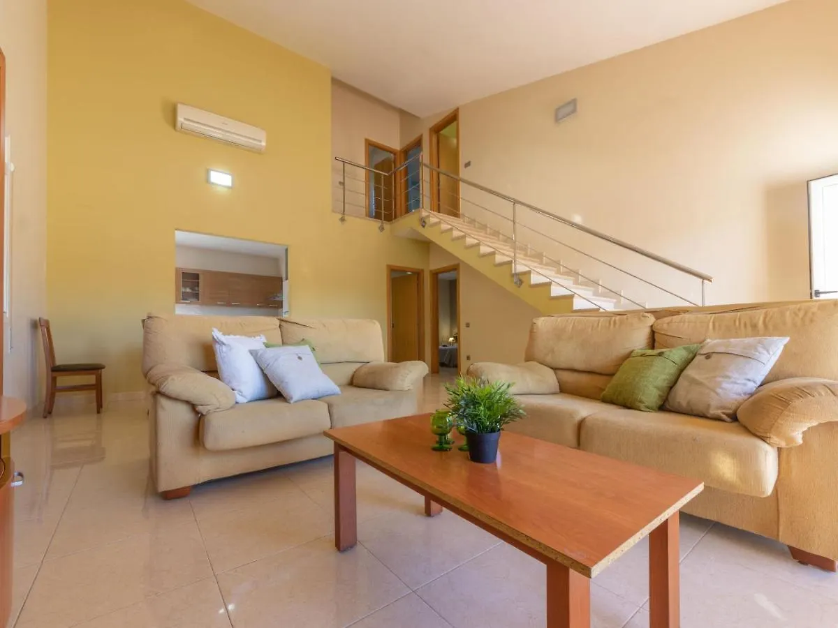 Holiday Home Alex Riumar 0*,